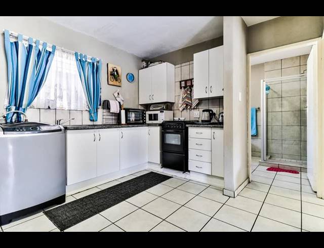 3 BEDROOM PROPERTY TO RENT IN STRUBENVALE